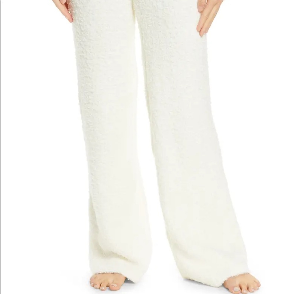 Skims size s/m cozy pants white